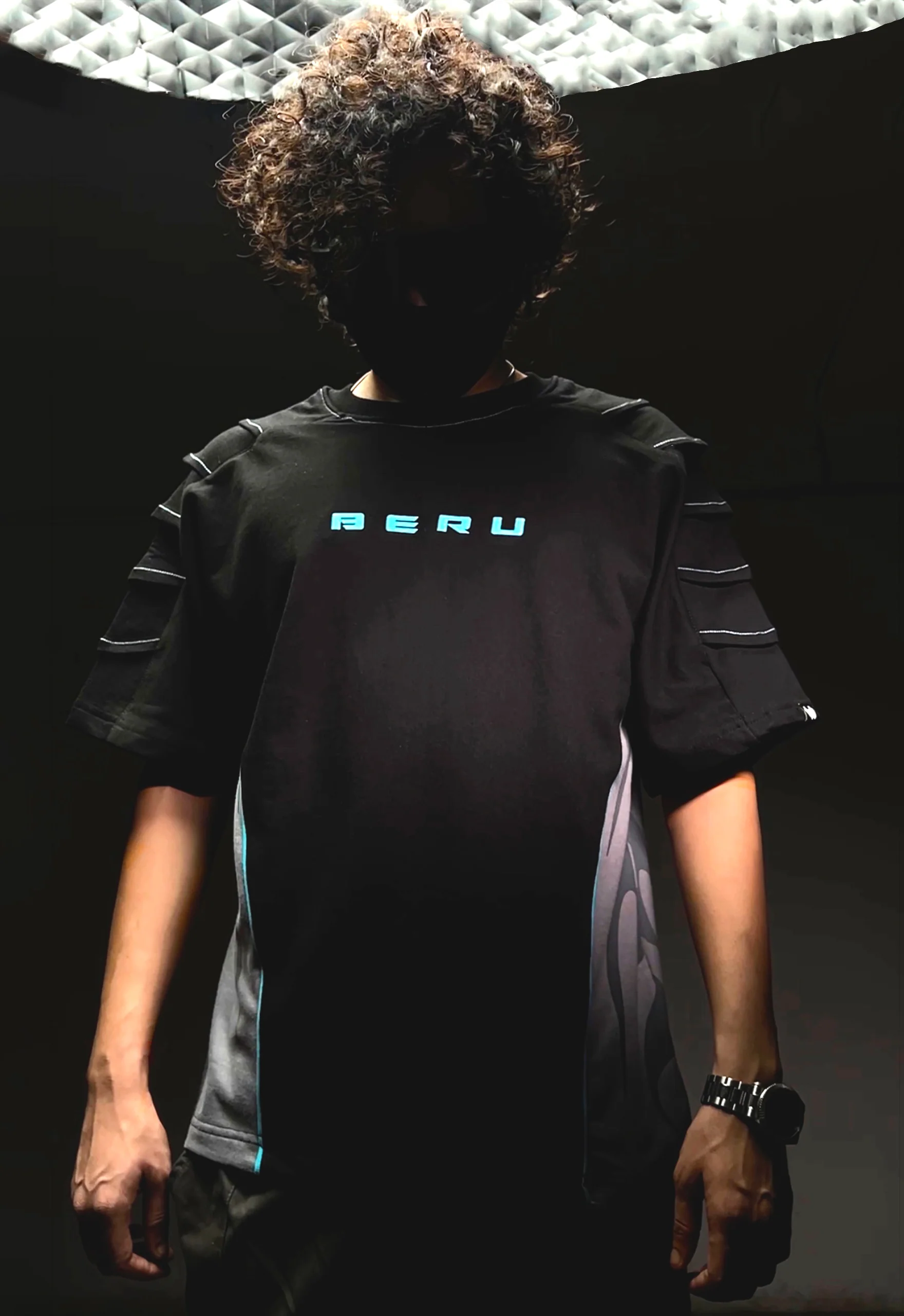 Beru - Solo Leveling - Oversized Tshirt - Image 4