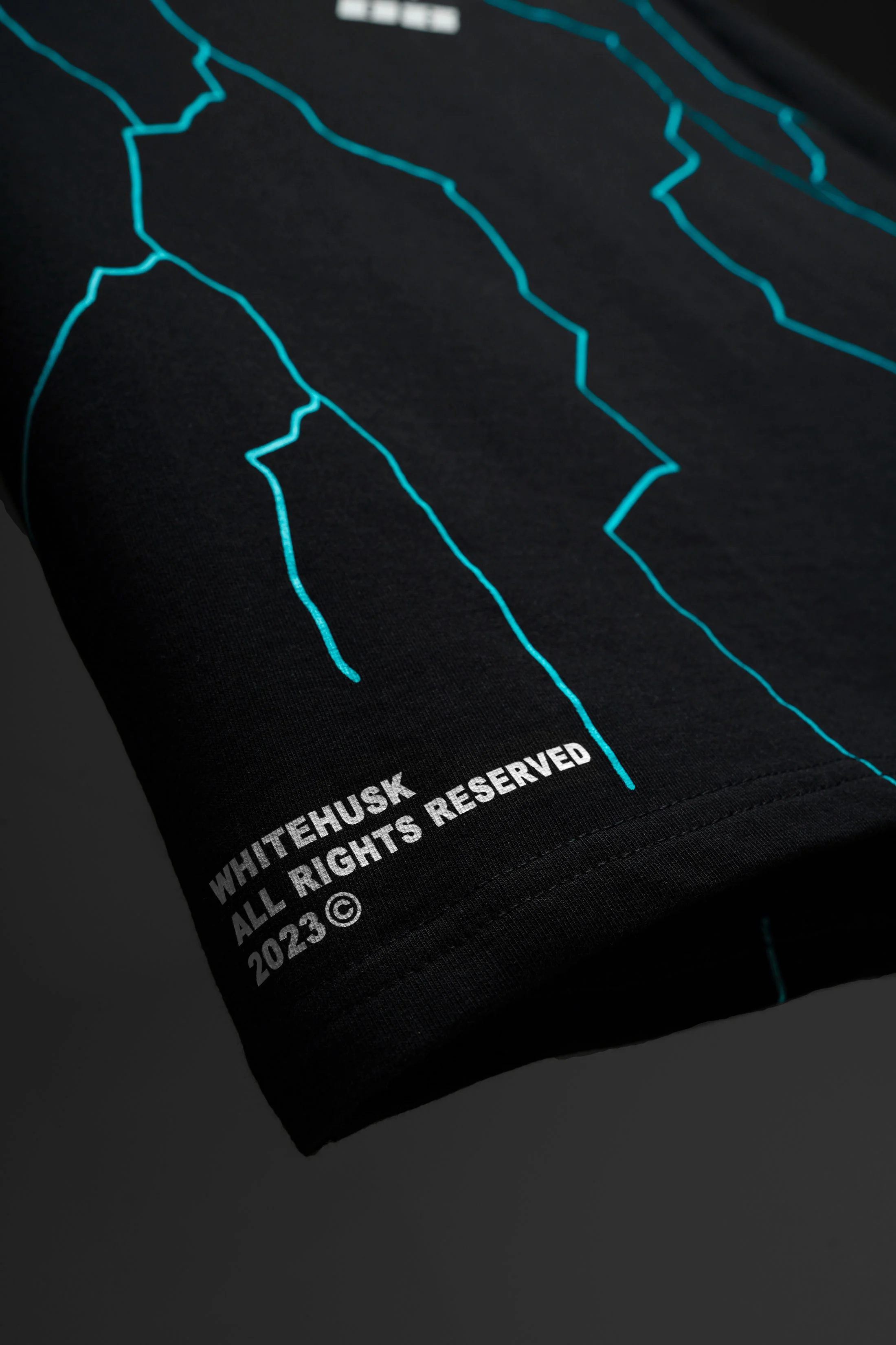 Kaiju - Kaiju No 8 - Oversized Tshirt - Image 7